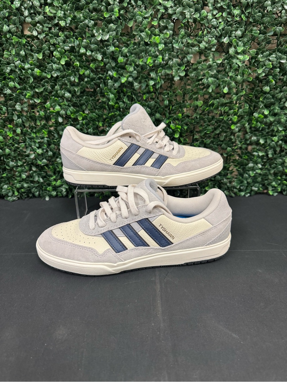 ADIDAS TYSHAWN 2 COLLEGIATE NAVY / Chalk White - Men’s 8